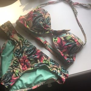 Fun colorful swimsuit!